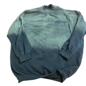 Free People Pullover Sweathirt Black Distressed with pocket